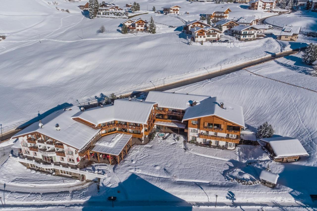 Hotel Welponer Selva di Val Gardena Exterior foto